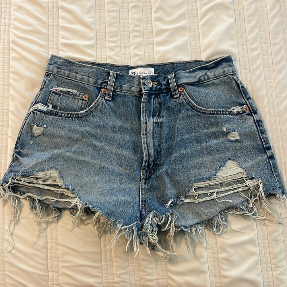 Light wash Zara Jean Shorts